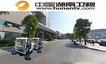 潔博士電動掃地機使用簡單，操作方便