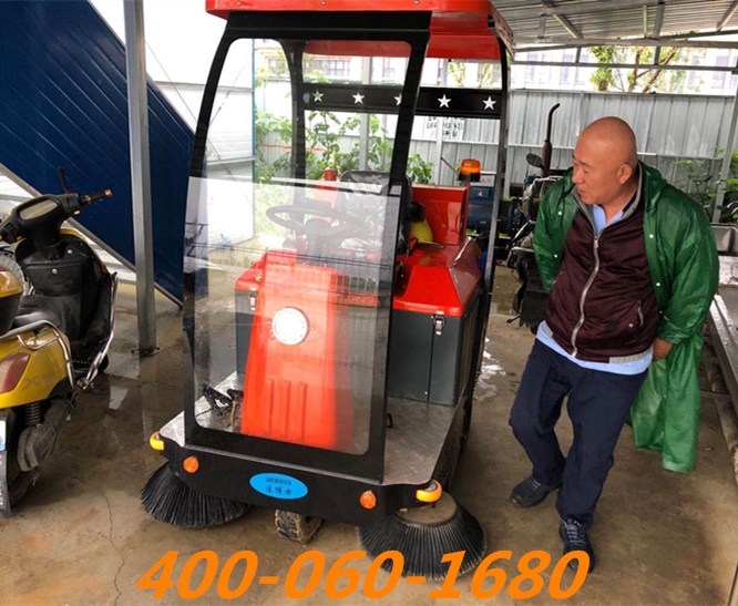 潔博士駕駛掃地車(chē)客戶(hù)案例-中天建設(shè)集團(tuán)有限公司