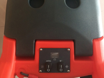 潔博士手推洗地機580 潔博士手推洗地機580